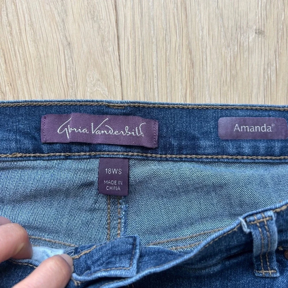 2 Gloria Vanderbilt Amanda Jeans 18WS Blue High Rise Tapered Stretch Denim Short